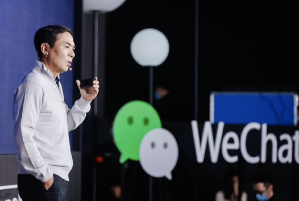 zhang xiao long is the father of wechat and he insists the connection and the simplicity are the two core values for wechat social media's success